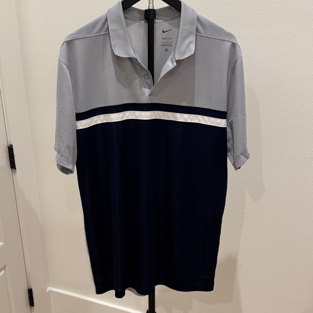 Nike Men's Gray and Navy Polo Shirt